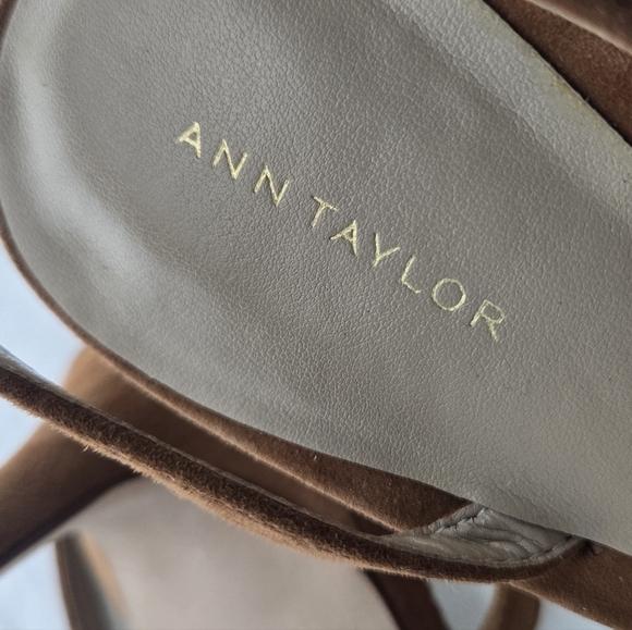 Pretty Ruffle Sandals EUC - Picture 3 of 8